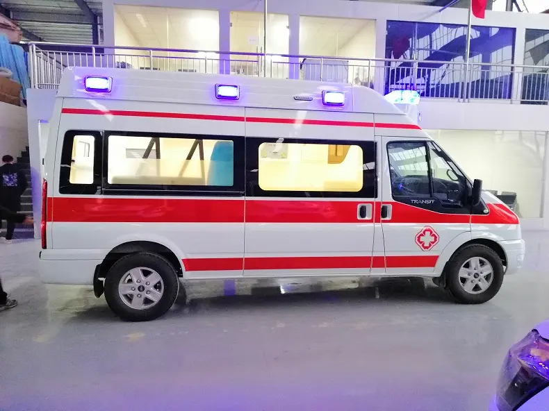 新龙县跨省救护车出租